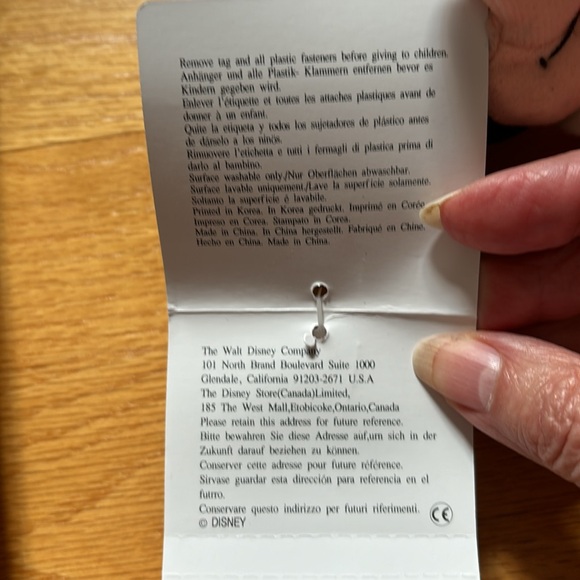 Christmas Minnie Mouse from the Disney store - Picture 3 of 5